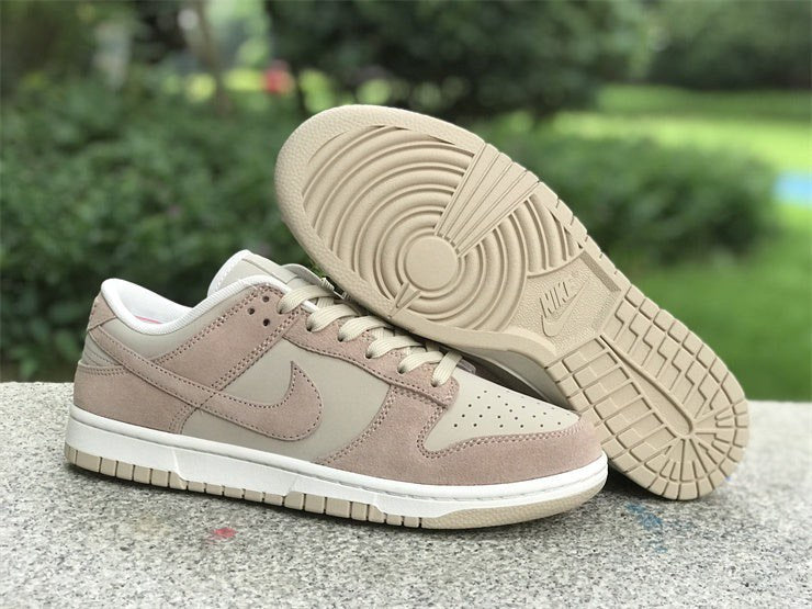 Nike Dunk Low SE Sand Drift