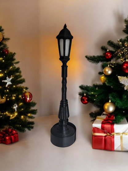 Lamp post with LED