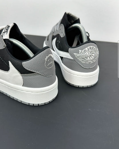 NIKE Air Jordan 1 Low Travis Scott