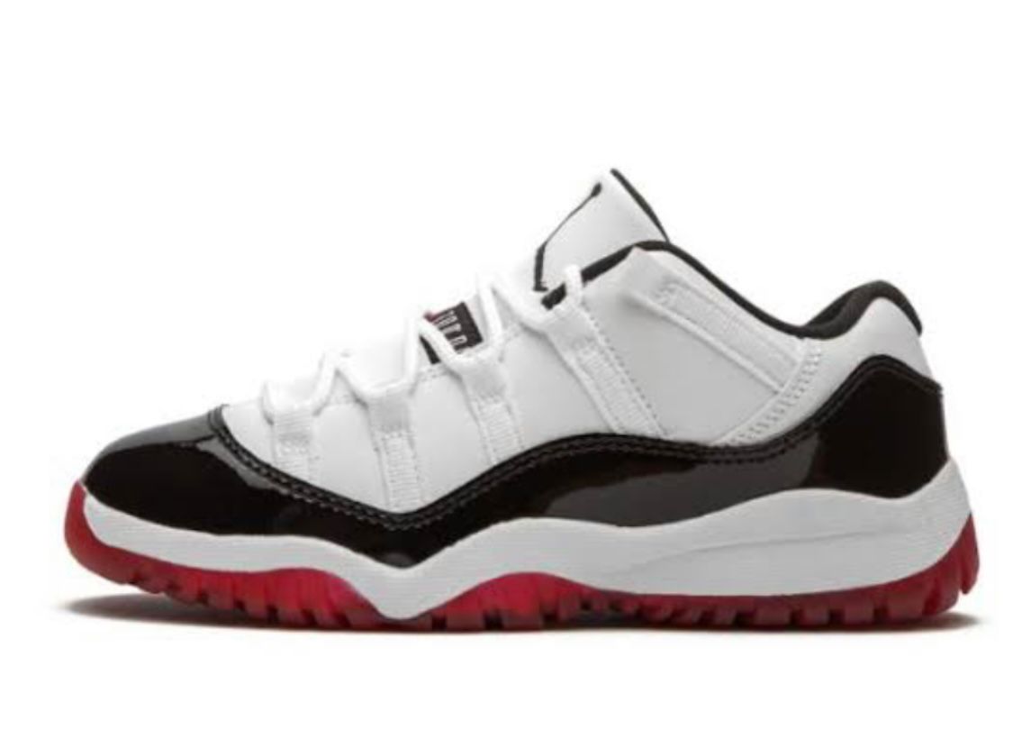 Air Jordan 11 Retro Low Shoes