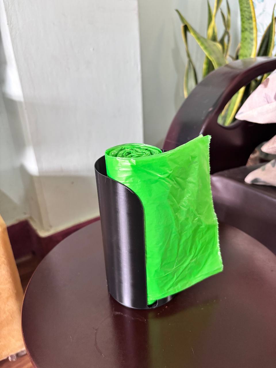 Garbage bag holder Dispenser, Adhesive Wall and Cabinet Mount, Drill Installation, Single Roll Trash Bag Storage, Kitchen Organiser, Dustbin Waste Pouch Universal, Eco Friendly, Black, 3D Print